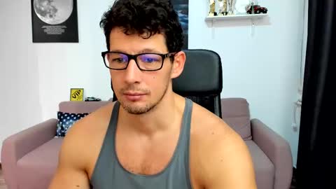 Snapshot of brutusk1 chatting on December 5, 7:28 am Brutus K online show from December 5, 7:28 am