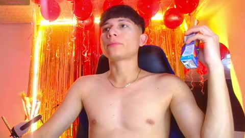 BRYAM INDEPENDENT MODEL online show from September 23, 9:51 pm