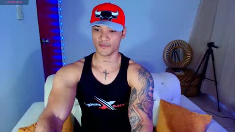Snapshot of bryan_boy_ chatting on June 28, 2:06 am bryan online show from June 28, 2:06 am