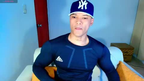 Snapshot of bryan_boy_ chatting on July 29, 1:59 am bryan online show from July 29, 1:59 am