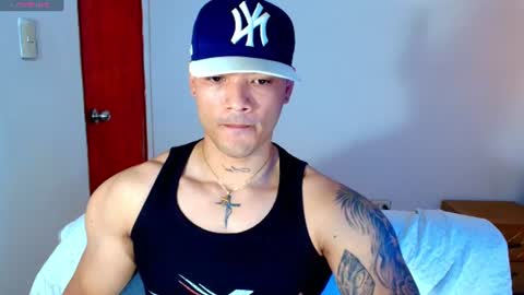 Snapshot of bryan_boy_ chatting on August 1, 5:12 pm bryan online show from August 1, 5:12 pm