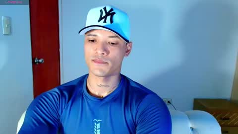 Snapshot of bryan_boy_ chatting on August 4, 2:26 am bryan online show from August 4, 2:26 am