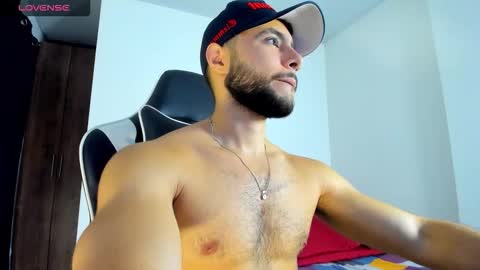 bryan_oficials online show from October 5, 1:59 am