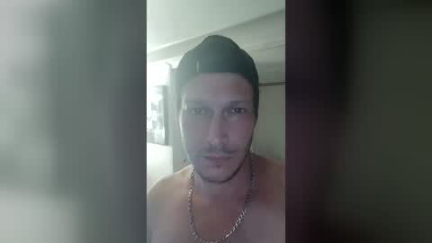 Snapshot of bryantheitalianxxx chatting on June 18, 7:07 pm BryanTheItalianXXX online show from June 18, 7:07 pm