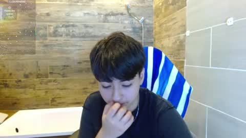 Snapshot of bryce_evans chatting on March 29, 4:18 pm B R Y C E online show from March 29, 4:18 pm
