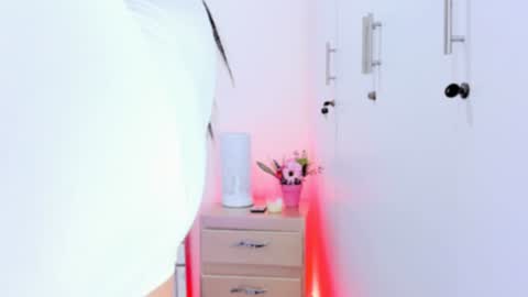 Carly     online show from December 6, 12:27 pm