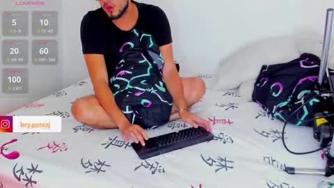 Snapshot of bryperez chatting on September 16, 3:07 am bry online show from September 16, 3:07 am