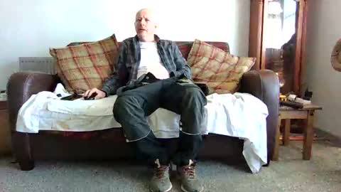 Snapshot of bs4800cam chatting on April 22, 10:28 am bs4800cam online show from April 22, 10:28 am