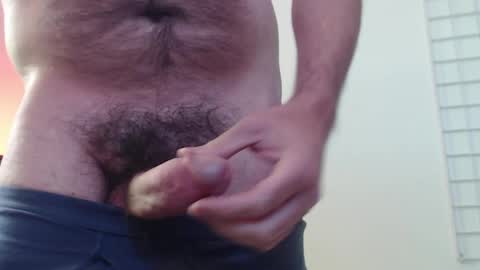 Snapshot of bt5002 chatting on April 6, 5:36 pm BT online show from April 6, 5:36 pm