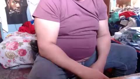 Snapshot of bubbasmalls chatting on January 12, 8:57 pm Bubba Smalls online show from January 12, 8:57 pm