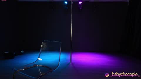 Bubble  gum  online show from January 15, 7:50 pm