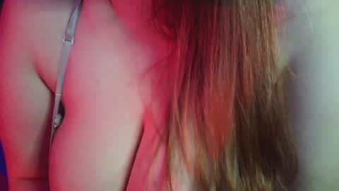 Snapshot of bubble_bambam chatting on December 23, 9:08 pm Nancy 3 online show from December 23, 9:08 pm