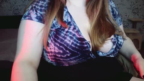 Snapshot of bubble_bambam chatting on February 7, 8:53 pm Nancy 3 online show from February 7, 8:53 pm