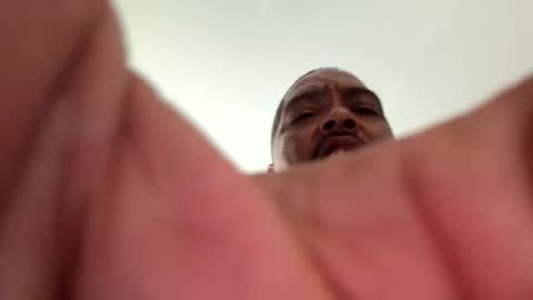 bubbleazzhere online show from October 22, 8:30 pm