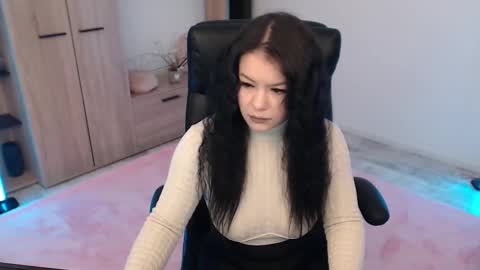Snapshot of bubblebabe_ chatting on October 19, 5:52 am bubblebabe_ online show from October 19, 5:52 am