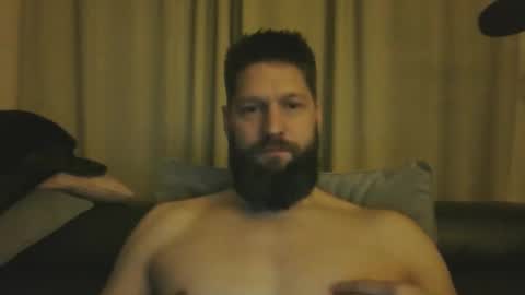 bubblebee1982 online show from December 22, 5:01 am