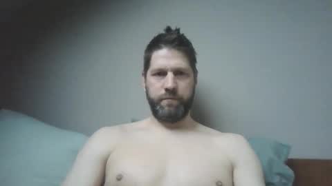 bubblebee1982 online show from March 10, 6:29 am