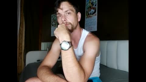 Snapshot of bubblebutt417 chatting on June 11, 3:48 am Max candi online show from June 11, 3:48 am