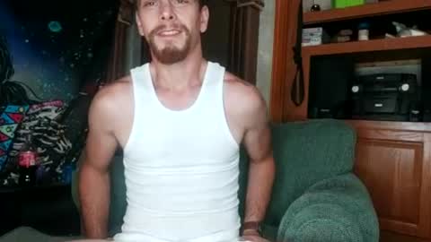 Snapshot of bubblebutt417 chatting on June 14, 2:24 am Max candi online show from June 14, 2:24 am
