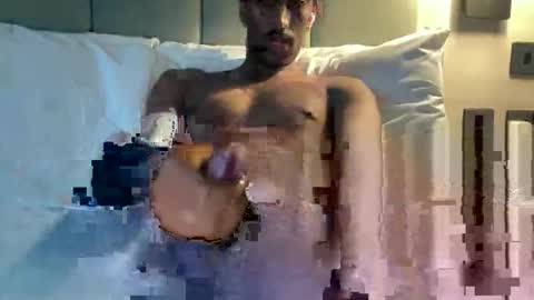 Snapshot of bubblebuttcollegeboy04 chatting on October 20, 5:02 pm nico online show from October 20, 5:02 pm