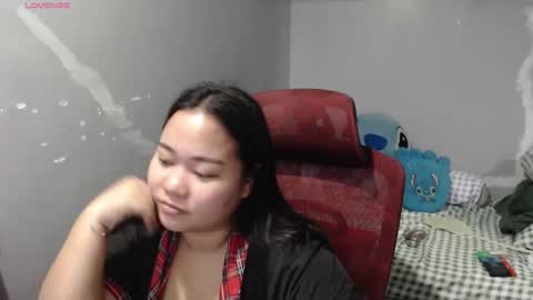 Snapshot of bubblebuttpinay chatting on June 11, 12:54 am Sunshine online show from June 11, 12:54 am