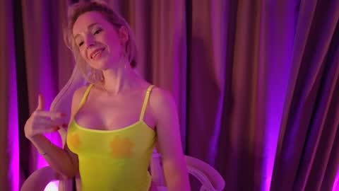 bubbling_crush online show from February 23, 1:35 am