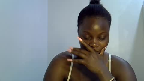 Snapshot of bubbly_ass30 chatting on August 5, 9:23 am bubbly_ass30 online show from August 5, 9:23 am