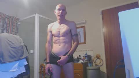 Snapshot of buck70 chatting on February 22, 6:50 pm buck70 online show from February 22, 6:50 pm