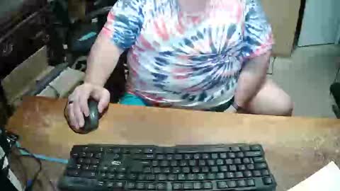 Snapshot of bucku2 chatting on June 3, 9:53 pm Bucku2 online show from June 3, 9:53 pm