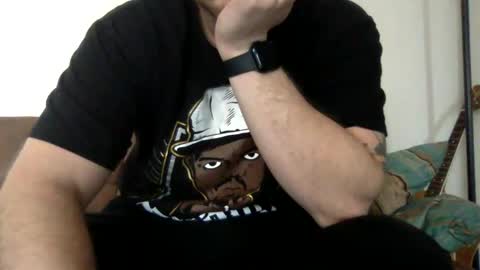 Snapshot of budsmoke33 chatting on February 16, 5:59 pm budsmoke33 online show from February 16, 5:59 pm