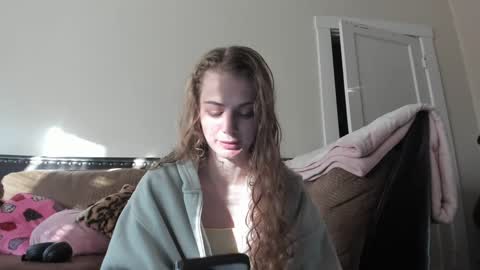 Buffy online show from December 3, 3:11 pm