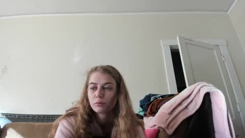 Buffy online show from December 15, 4:37 pm