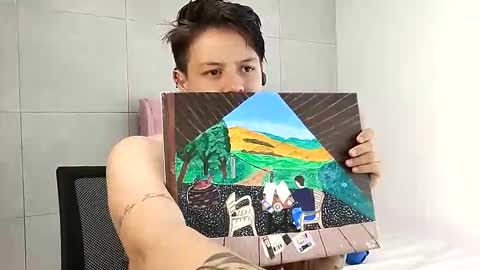 bug2025 online show from October 7, 3:14 am