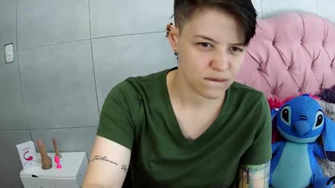 bug2025 online show from November 12, 2:34 am