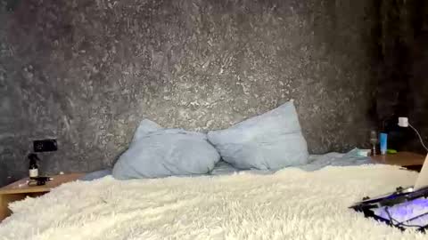 bugs_and_bunny13 online show from October 24, 7:54 pm