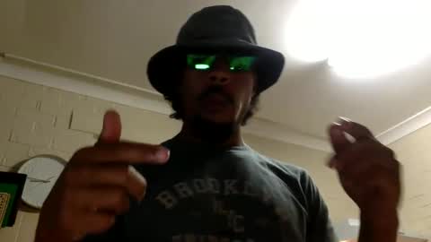meaty man online show from January 4, 9:43 am