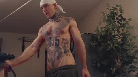 Dmitriy  online show from February 18, 1:21 am