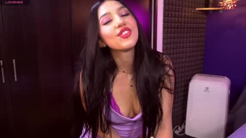 Bunny and The Rock online show from May 27, 11:13 pm