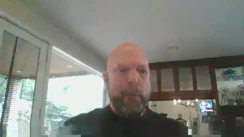 bulldog302w online show from December 2, 7:09 pm