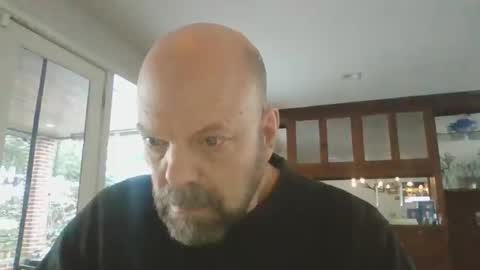 bulldog302w online show from December 15, 1:26 pm