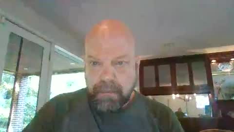 Snapshot of bulldog302w chatting on May 30, 11:51 am bulldog302w online show from May 30, 11:51 am