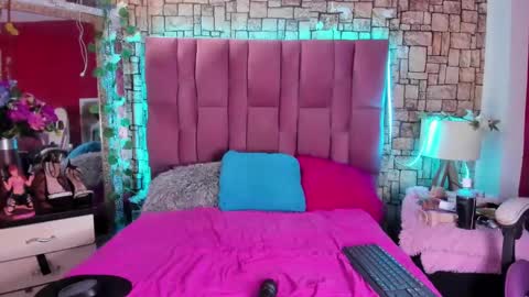 bulmasweetyose  mommy submissive control milf lovense online show from January 25, 8:10 pm