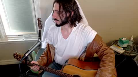 Snapshot of bumphreyhogart chatting on March 6, 6:37 pm bumphreyhogart online show from March 6, 6:37 pm