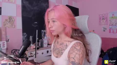 Snapshot of bun_nyx chatting on September 27, 6:02 pm online show from September 27, 6:02 pm