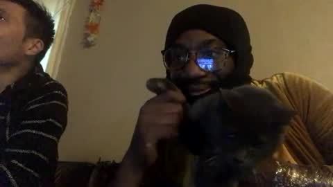 Bungalow Entertainment online show from February 26, 1:32 pm