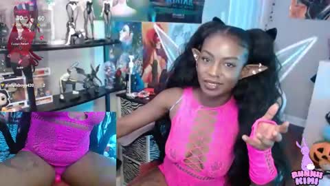Snapshot of bunniikimi chatting on June 20, 4:21 pm Bunnii Kimi online show from June 20, 4:21 pm