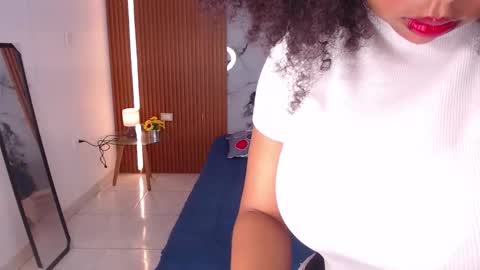 Rossi Hill online show from February 14, 11:51 am