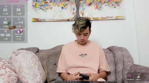 Snapshot of bunny_maxxi chatting on December 29, 12:45 pm bunny online show from December 29, 12:45 pm