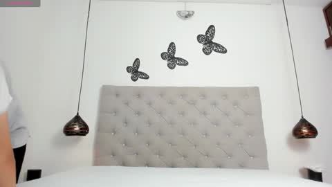 Snapshot of bunny_maxxi chatting on January 27, 12:26 pm bunny online show from January 27, 12:26 pm