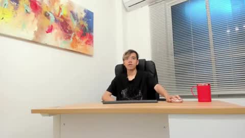 Snapshot of bunny_maxxi chatting on March 6, 12:19 pm bunny online show from March 6, 12:19 pm